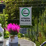 Δωμάτια σε οικογενειακή κατοικία Akwamaryn
