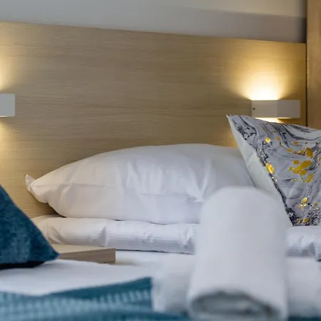 Akwamaryn ホームステイ グジボボ