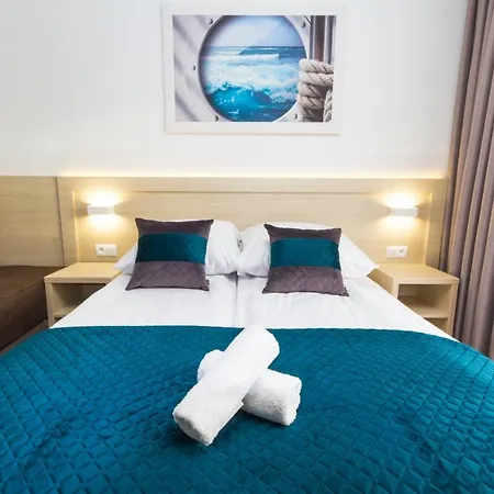 Akwamaryn ホームステイ