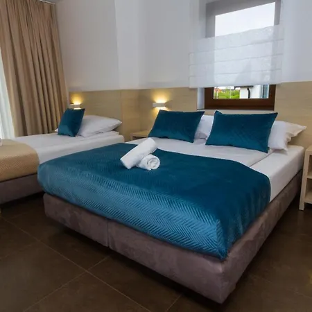 Akwamaryn ホームステイ *