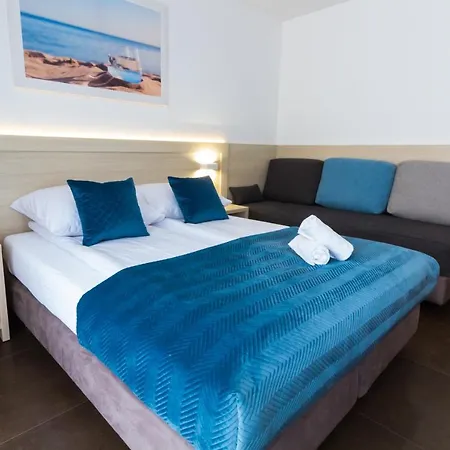 Akwamaryn ホームステイ *